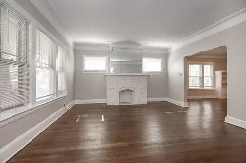 1696 Coventry Rd, Cleveland Heights, OH 44118
