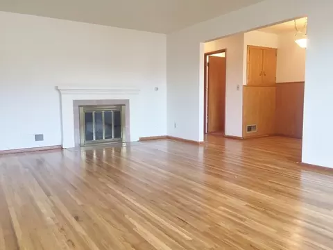 5630 NE Couch St 39 Ne 57th Ave #5630-5630, Portland, OR 97213