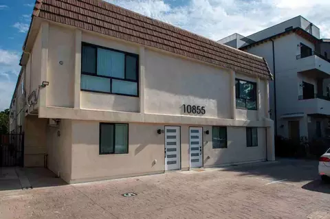 10855 Morrison St, North Hollywood, CA 91601