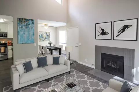 2939 Unicornio St, Carlsbad, CA 92009