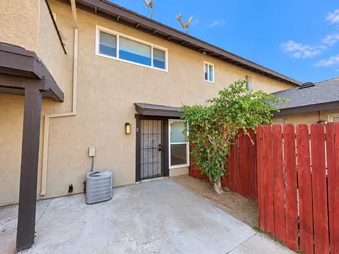 1708 E Fairfield Ct, Ontario, CA 91761