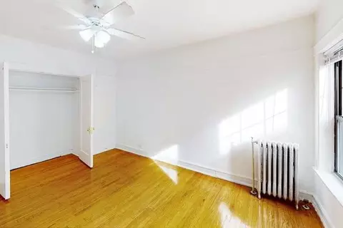 5202 S Cornell Ave, Chicago, IL 60615