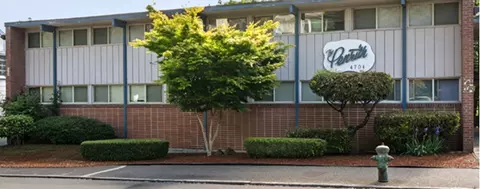 4708 22nd Ave NE, Seattle, WA 98105