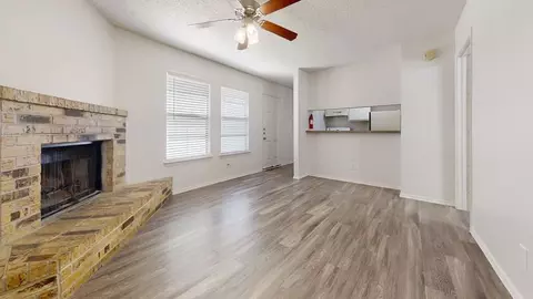 100 Warden Ln, San Marcos, TX 78666