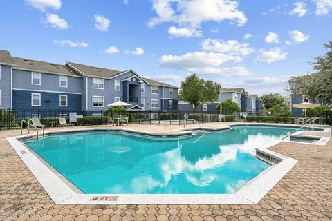 8775 Wellesley Lake Dr, Orlando, FL 32818 photo 2