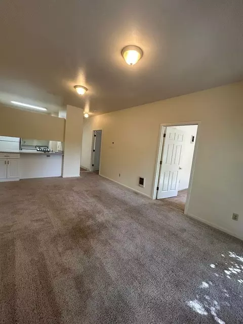 640 E 15th Ave, Eugene, OR 97401 photo 6
