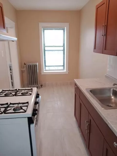 138 E 155th St, Harvey, IL 60426 photo 5