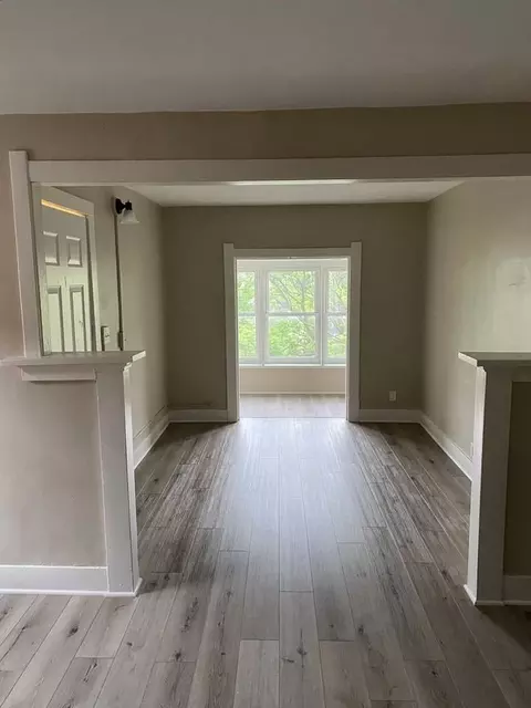 162 George St W, Saint Paul, MN 55107