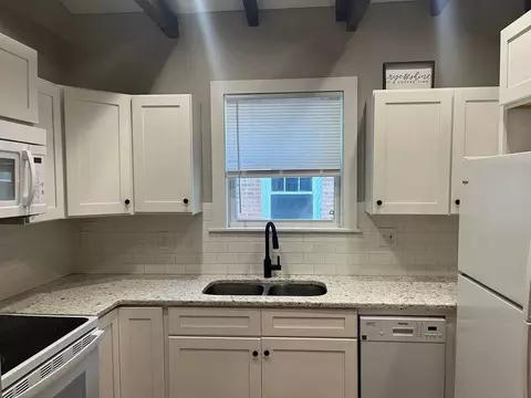 18 W Liberty, Lancaster, PA 17602