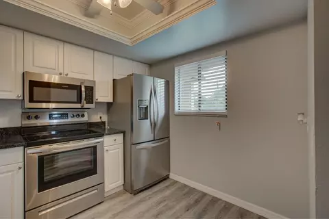 3400 Beneva Rd, Sarasota, FL 34232