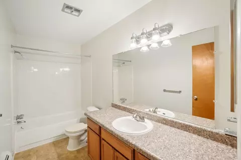 6954 N Inkster Rd, Dearborn Heights, MI 48127 photo 6