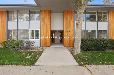 248 W Knoles Way, Stockton, CA 95204