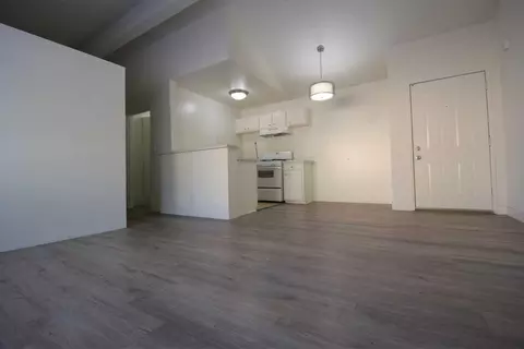 5754 Colfax Ave, Los Angeles, CA 91601