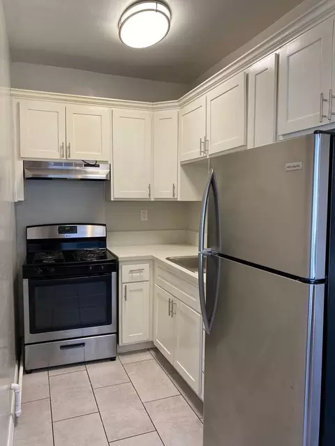 1616 N Normandie Ave, Los Angeles, CA 90027
