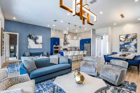 Pine Oak Loop, Davenport, FL 33837 photo 6