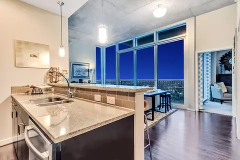 5927 Almeda Rd, Houston, TX 77004 photo 9