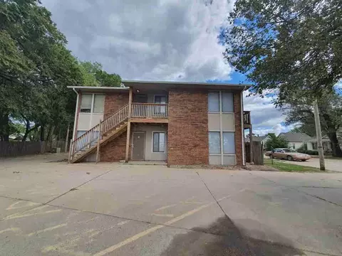 502 W Zimmerly St, Wichita, KS 67213