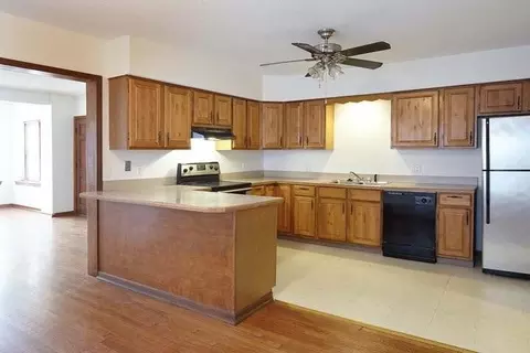3408 Gillham Rd, Kansas City, MO 64111