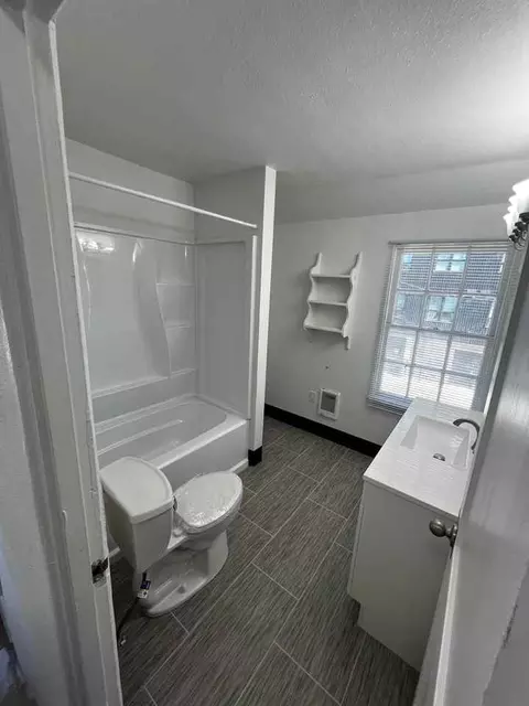 751 E 14th Ave, Eugene, OR 97401 photo 27
