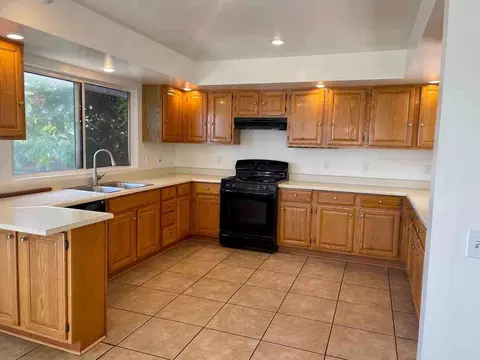4491 La Paloma Ave, Santa Barbara, CA 93105