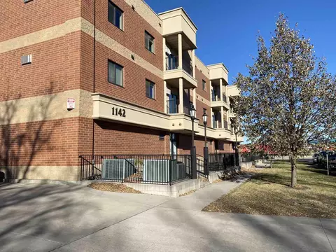 1142 17th St N, Fargo, ND 58102