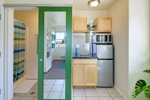 2320 E Madison St, Seattle, WA 98112