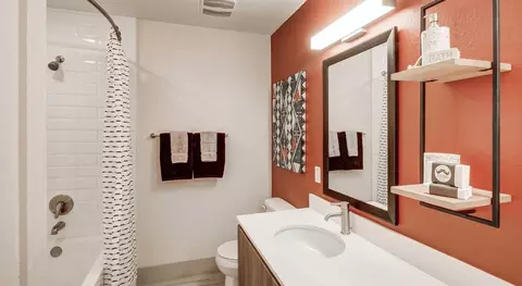 2323 E Highland Ave, Phoenix, AZ 85016 photo 8
