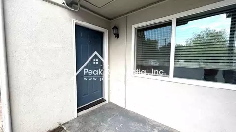 3240 Bell St, Sacramento, CA 95821