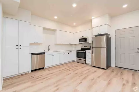 714 S Hatch St, Spokane, WA 99202