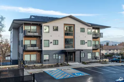 714 S Hatch St, Spokane, WA 99202