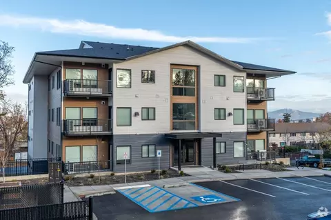 714 S Hatch St, Spokane, WA 99202