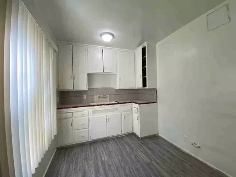 516 E Lomita Ave, Glendale, CA 91205