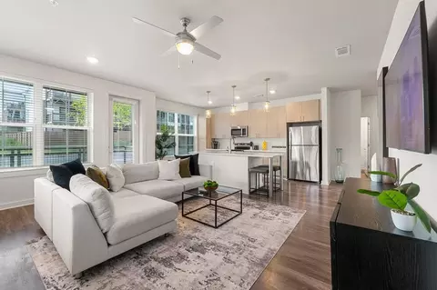 2048 Bolton Dr NW, Atlanta, GA 30318