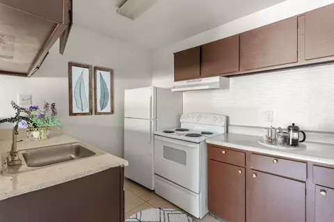 10000 Club Creek Dr, Houston, TX 77036 photo 9