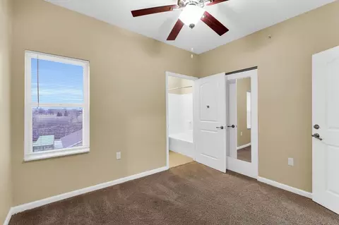 2002 W Bradley Ave, Champaign, IL 61821 photo 45