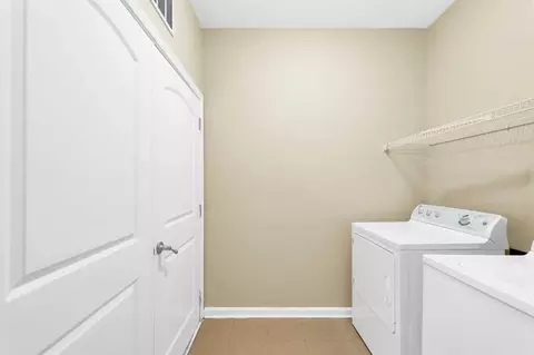 2002 W Bradley Ave, Champaign, IL 61821 photo 43