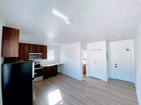 446 E 300 S, Salt Lake City, UT 84111