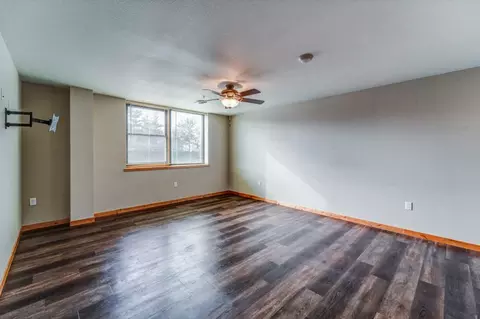 216 Sunset Pl, Neillsville, WI 54456