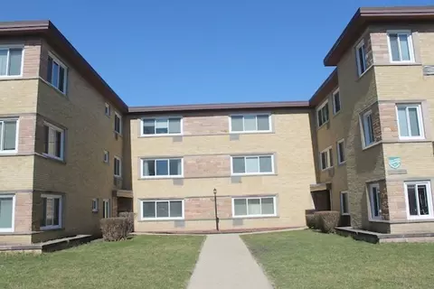 1507 Howard St, Evanston, IL 60202
