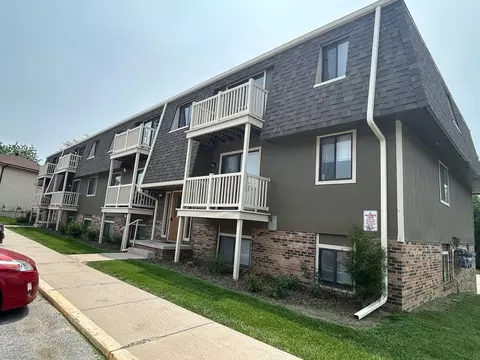 4921 Copper Creek Rd, Omaha, NE 68157