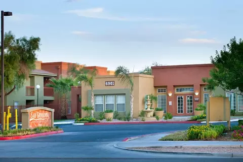 6901 W Mcdowell Rd, Phoenix, AZ 85035