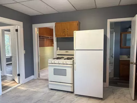 151 Leighton St, Fitchburg, MA 01420