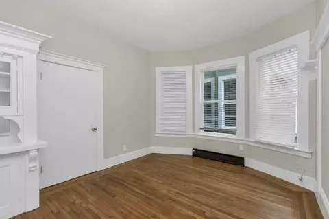 1474 Sacramento St, San Francisco, CA 94109