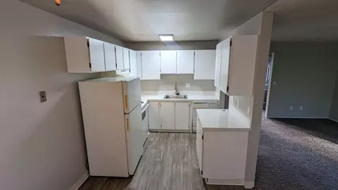 931 9th St SE, Puyallup, WA 98372
