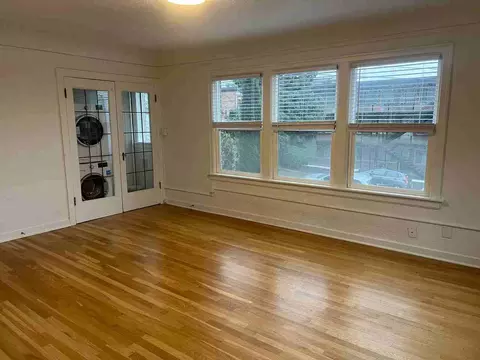 1105 5th Ave N, Seattle, WA 98109