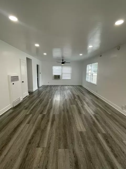 438 E Acacia Ave, Glendale, CA 91205