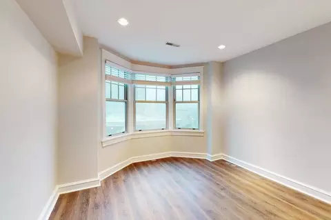 210 Maryland Plz, Saint Louis, MO 63108 photo 12