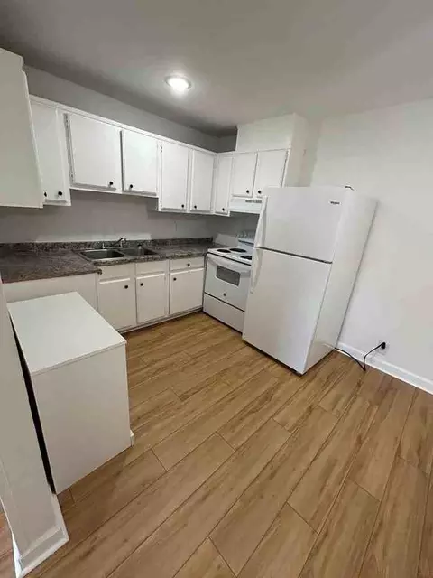 405 Oak St, Lawrenceburg, TN 38464