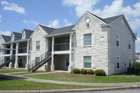 1401 Thompson Dr, Bay City, TX 77414