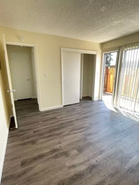 929 Tamarack Ln, Sunnyvale, CA 94086